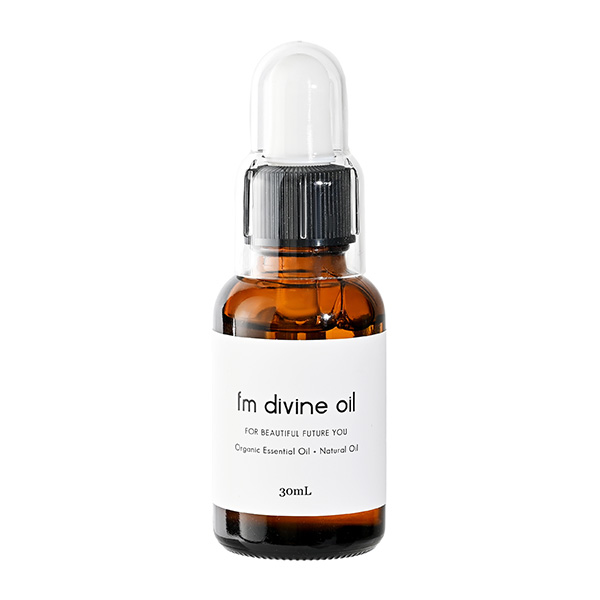 qFEMRY/tF[rfm Divine oil